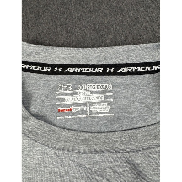 Under Armour HeatGear Fitted Gray Short Sleeve Athletic‎ Shirt XXL - Picture 3 of 9
